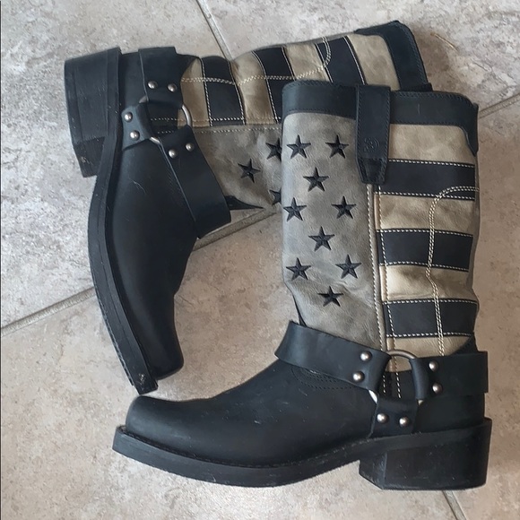 Men’s Durango® Black Faded Flag Harness Boot - Picture 4 of 5